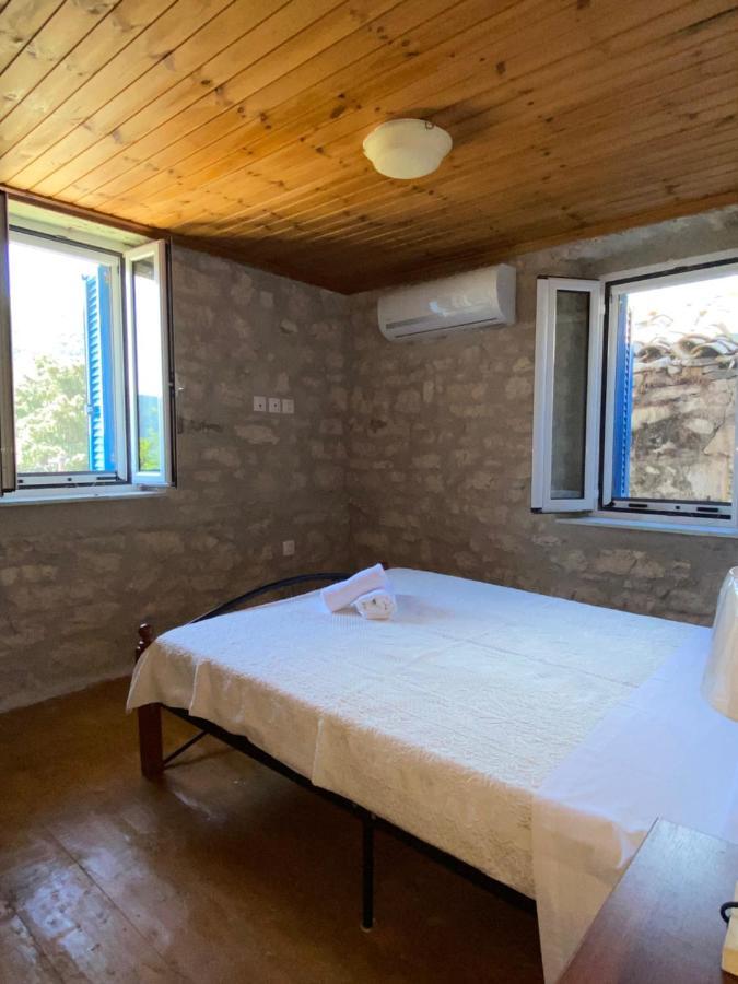 Soldatos Stone House Apartment *