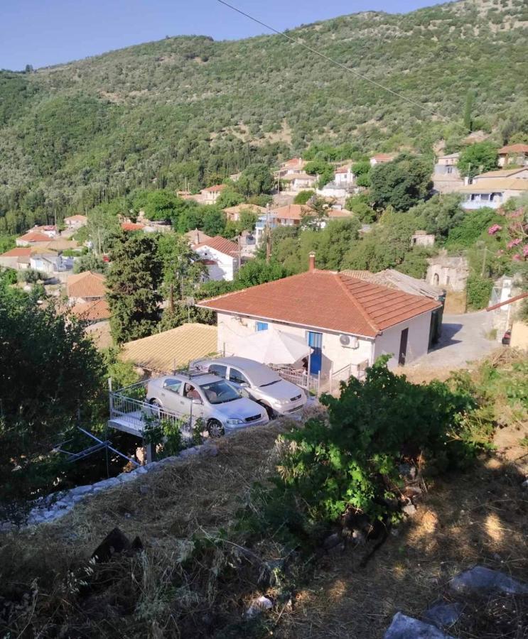 Apartment Soldatos Stone House *